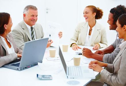 2017年在深圳会展公司如何注册？