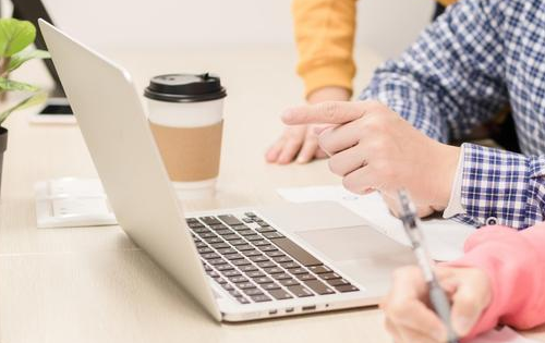 创业注册个体工商户好还是注册公司好？